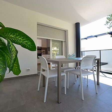 Residence Due Perle Lignano Sabbiadoro Exterior foto